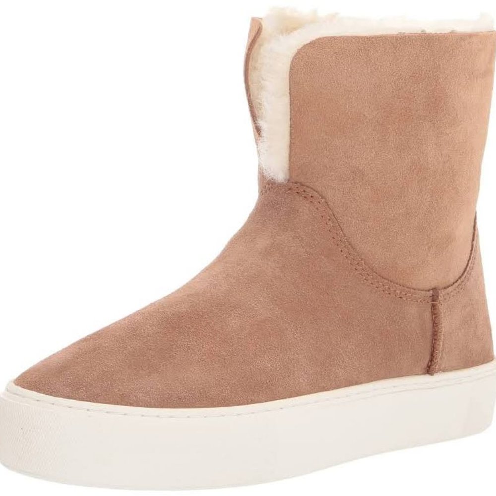 NWT UGG Lynus Suede Shearling Boots Chestnut